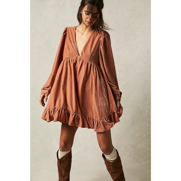 Free People Dresses & Skirts - NWT Free People Estella Velvet Mini Dress Rose Pearl Size Large